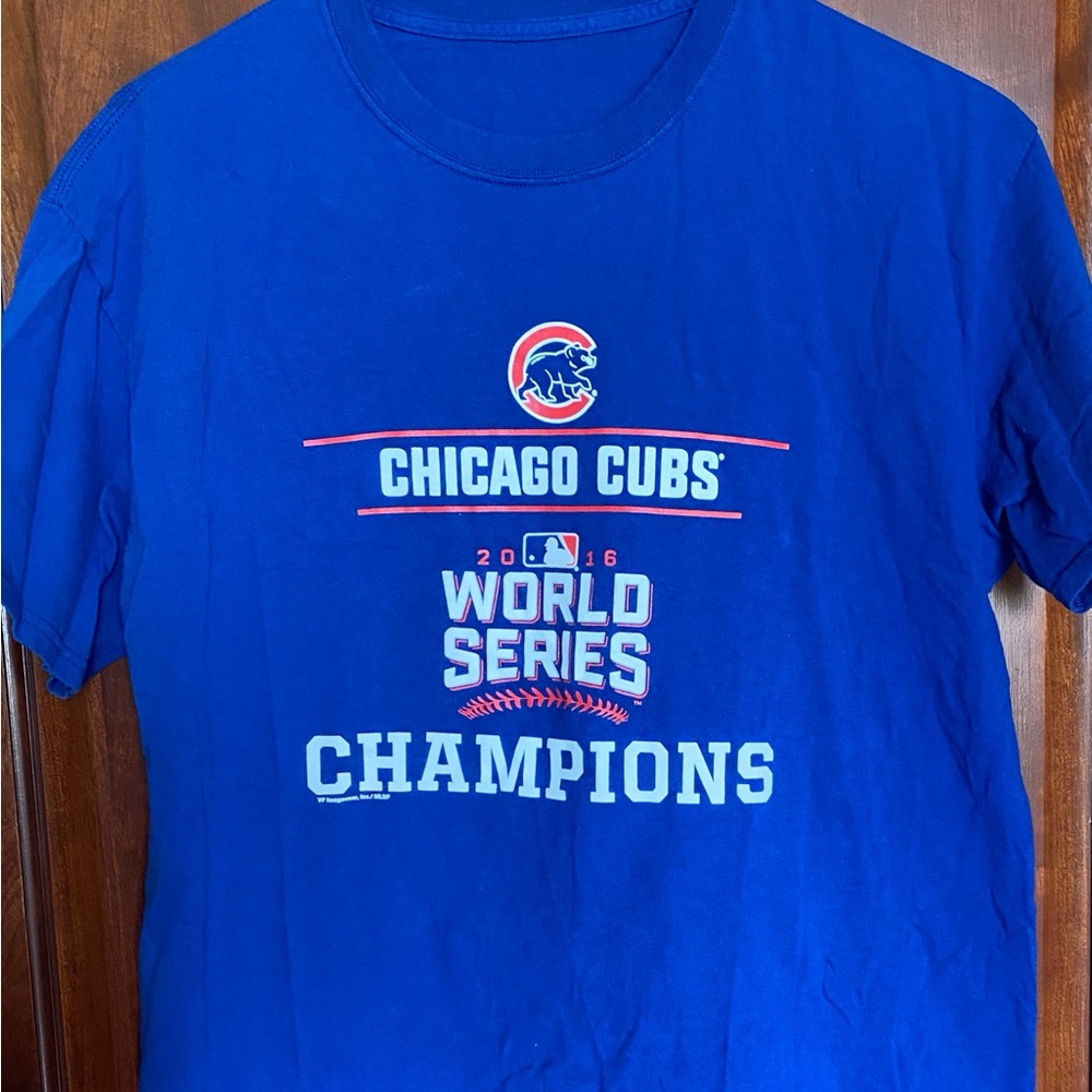 Chicago Cubs T-shirt, Mens Size L